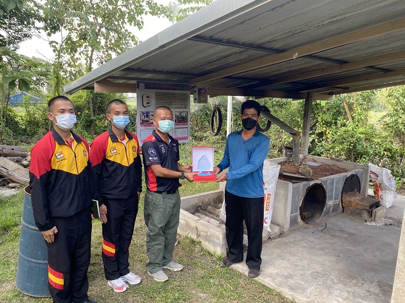ตัวแทนนักเรียนจาก​ โรงเรียนนายร้อยพระจุลจอมเกล้า